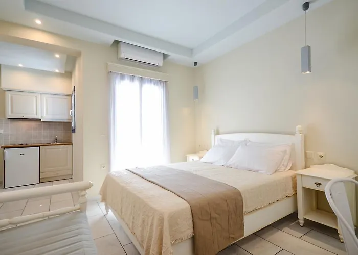 Vasilikos Naxos City