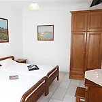Vasilikos Apart Otel Naxos City