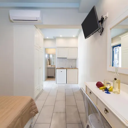 Aparthotel Vasilikos 3*