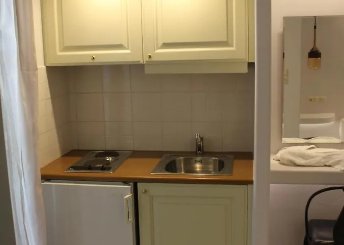 Vasilikos Naxos City